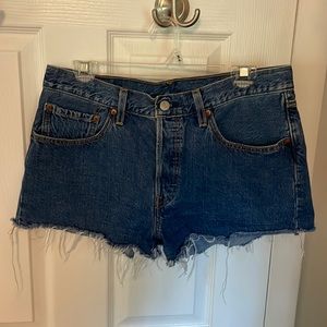 Levi 501 High Rise Frayed Shorts